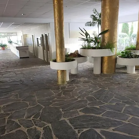 Superbe Apartement En Avec Piscine Apartment *