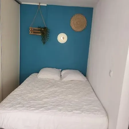 Superbe Apartement En Avec Piscine * Roses